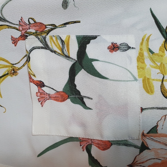 Zara basic floral blouse long sleeve with ties size M. White - Picture 5 of 5